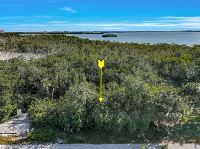 2031 Sheffield Ave, Marco Island, Florida 34145
