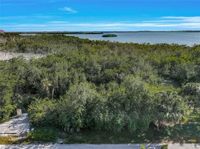 2031 Sheffield Ave, Marco Island, Florida 34145