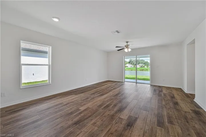 1354  Bush W ST, Immokalee, FL 34142