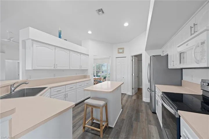 4955 Mederia Ln, Estero, Florida 33928