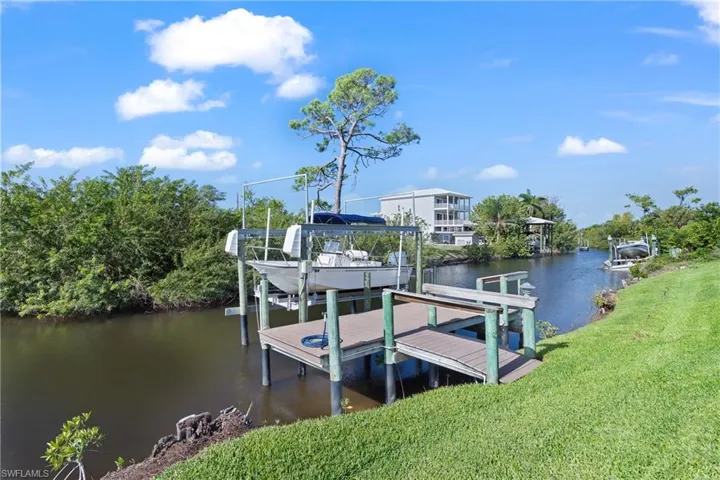 4955 Mederia Ln, Estero, Florida 33928