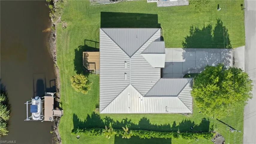 4955 Mederia Ln, Estero, Florida 33928