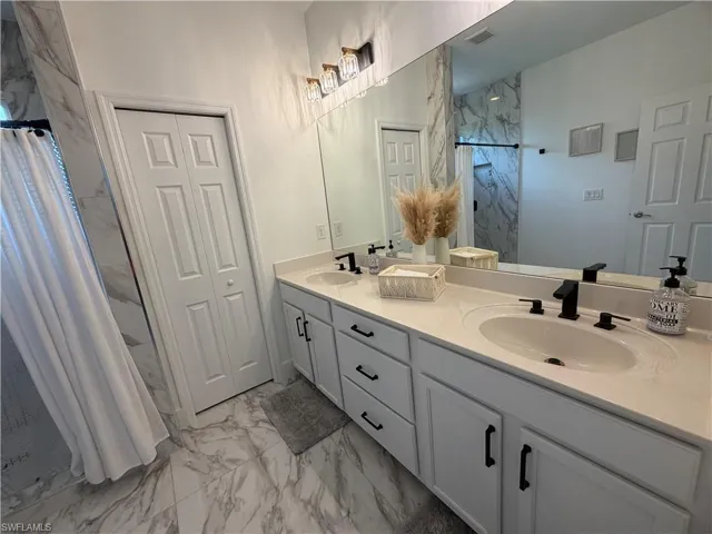 10842  Alvara  WAY, Bonita Springs, FL 34135