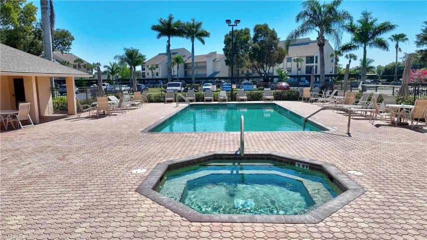 13240 White Marsh Ln 4, Fort Myers, Florida 33912
