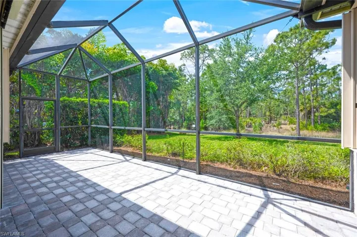 8150 Valiant Dr, Naples Fl 34104