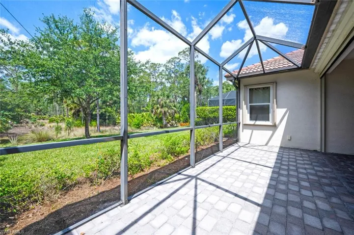 8150 Valiant Dr, Naples Fl 34104