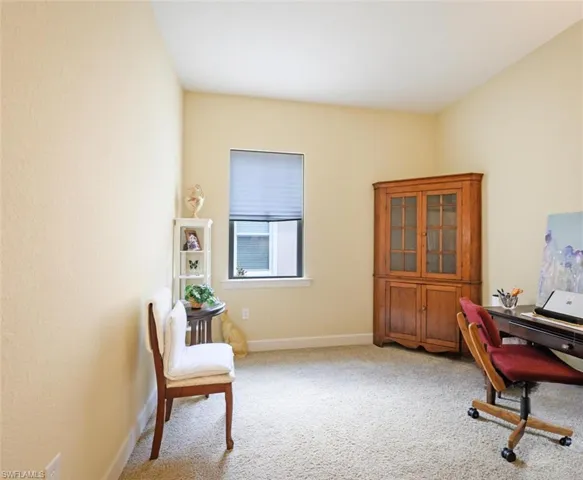 8150 Valiant Dr, Naples Fl 34104