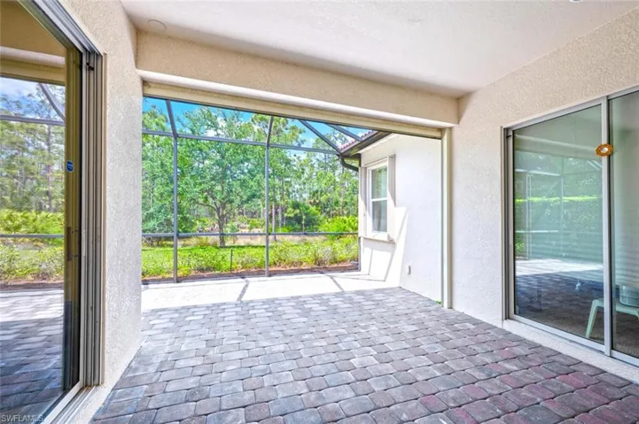 8150 Valiant Dr, Naples Fl 34104