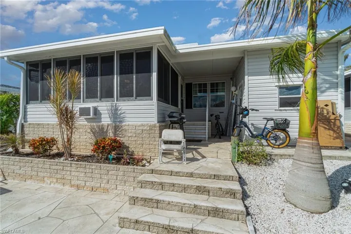 Rear deck, dock and lift