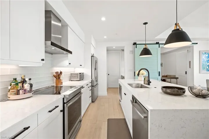 1111 Central Ave 403, Naples, Florida 34102