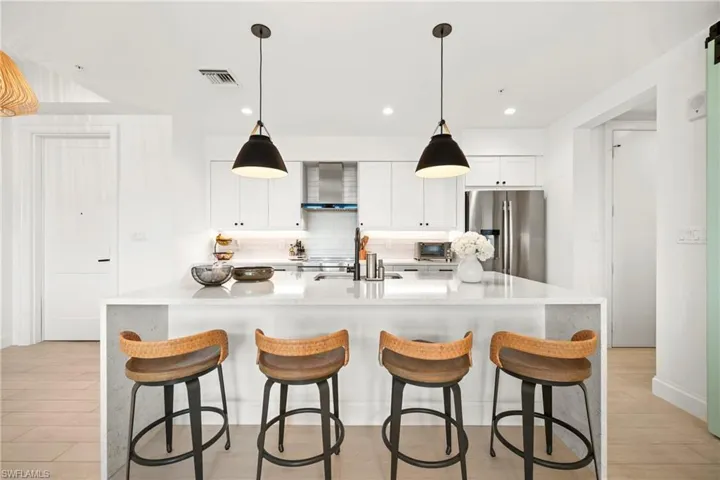 1111 Central Ave 403, Naples, Florida 34102
