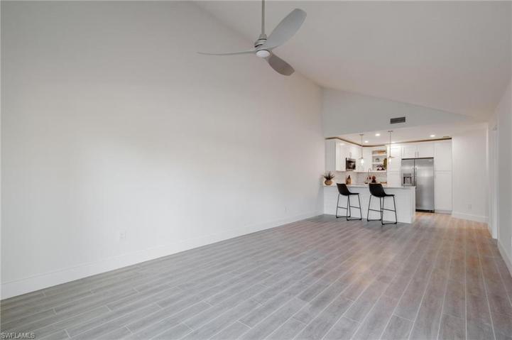 6382 Royal Woods DR, FORT MYERS FL 33908