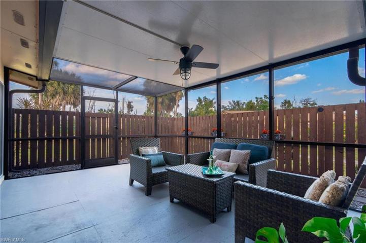 6382 Royal Woods DR, FORT MYERS FL 33908