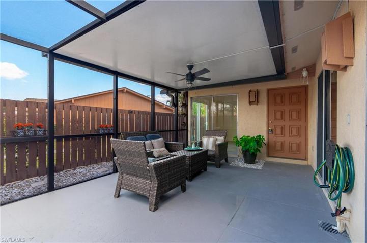 6382 Royal Woods DR, FORT MYERS FL 33908