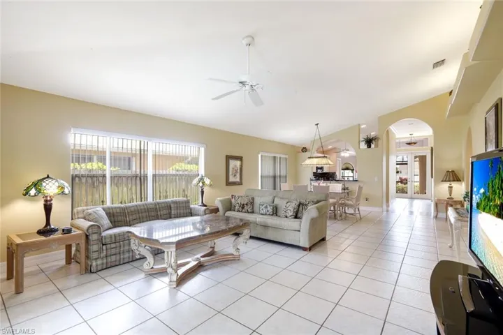 765 101st Ave N, Naples, Florida 34108