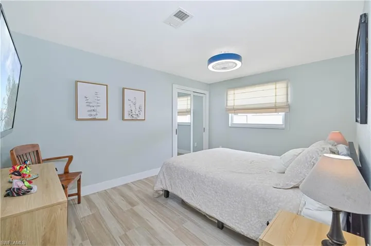 4322 Harbour Ln, North Fort Myers, Florida 33903