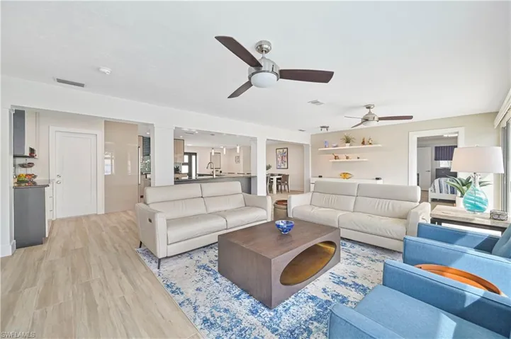 4322 Harbour Ln, North Fort Myers, Florida 33903