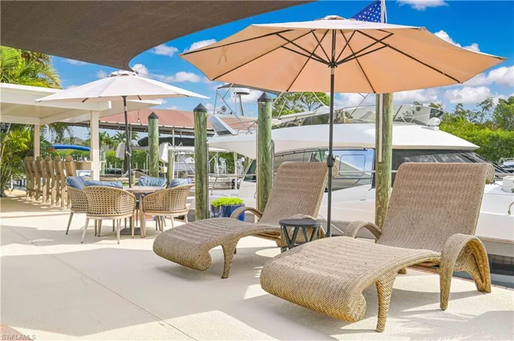 4322 Harbour Ln, North Fort Myers, Florida 33903