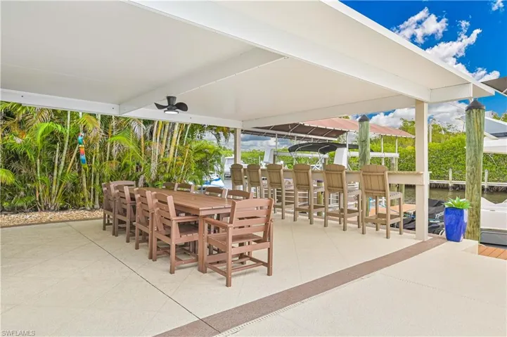 4322 Harbour Ln, North Fort Myers, Florida 33903