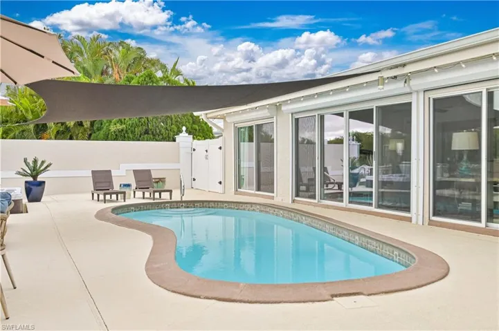 4322 Harbour Ln, North Fort Myers, Florida 33903