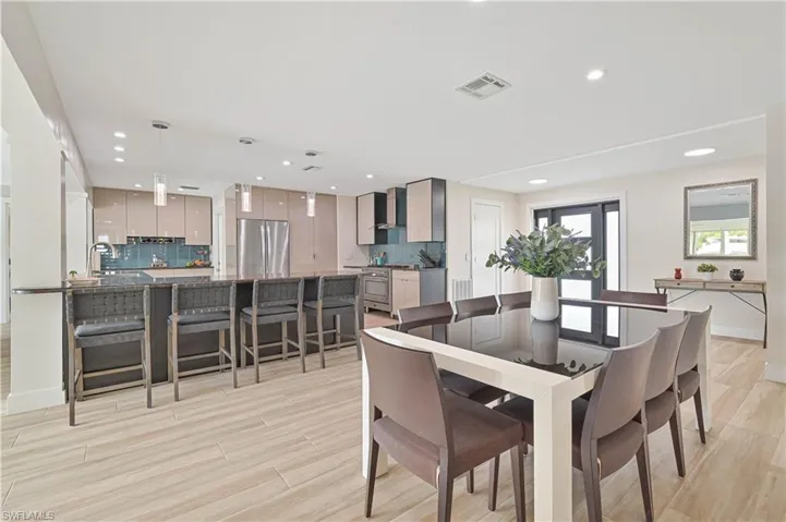 4322 Harbour Ln, North Fort Myers, Florida 33903