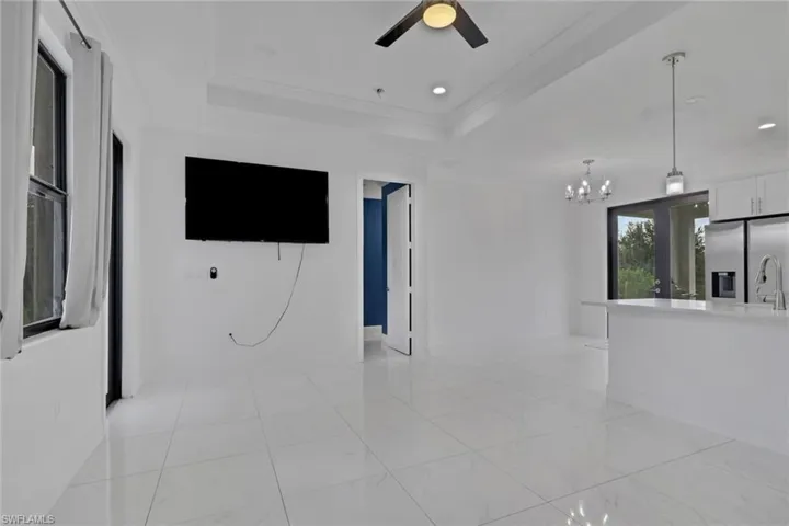 4352 24th Ave Ne, Naples, Florida 34120