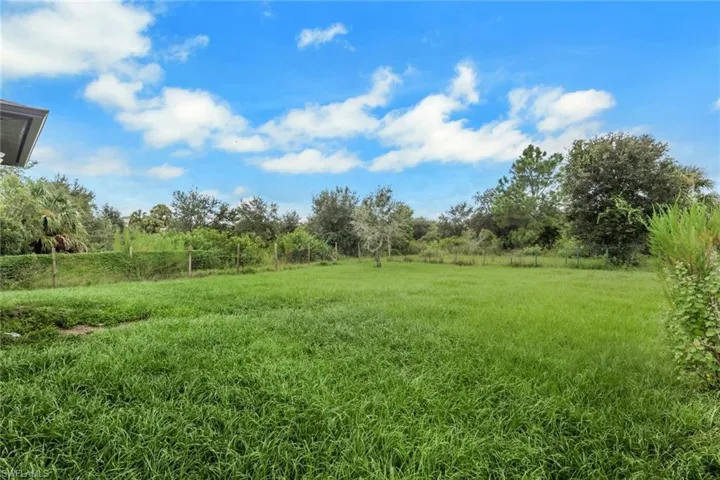 4352 24th Ave Ne, Naples, Florida 34120
