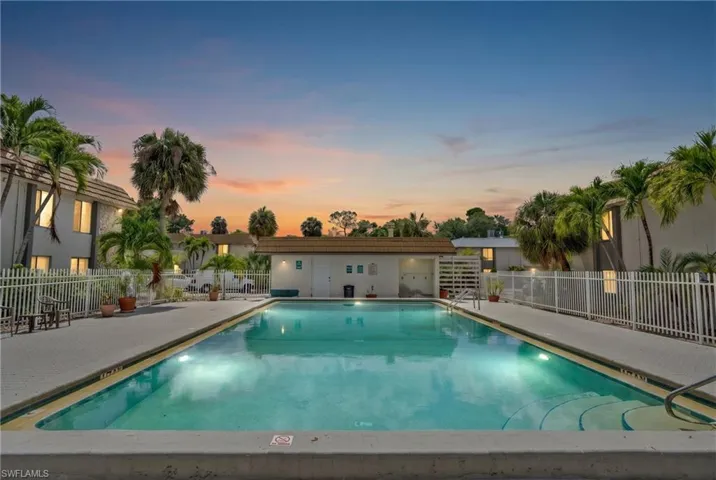 1830 Maravilla Ave 401, Fort Myers, Florida 33901