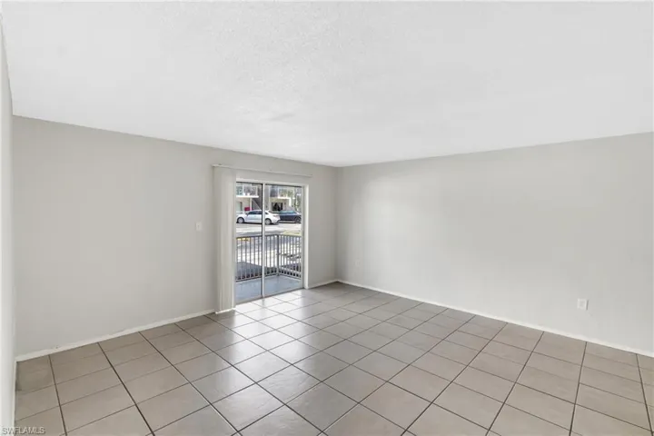 1830 Maravilla Ave 401, Fort Myers, Florida 33901