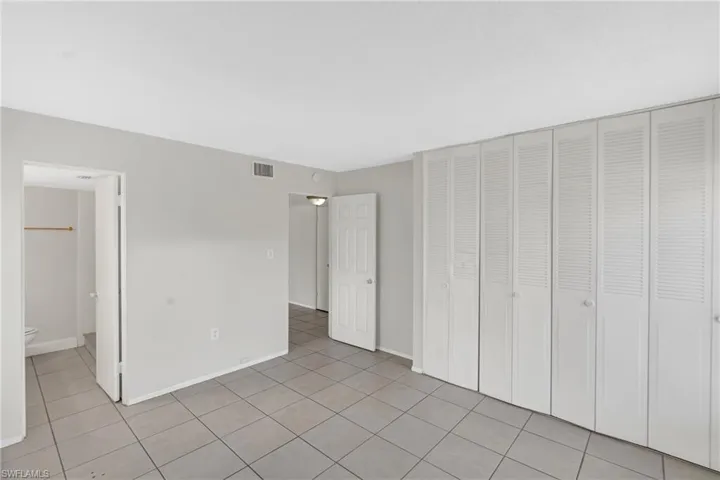 1830 Maravilla Ave 401, Fort Myers, Florida 33901