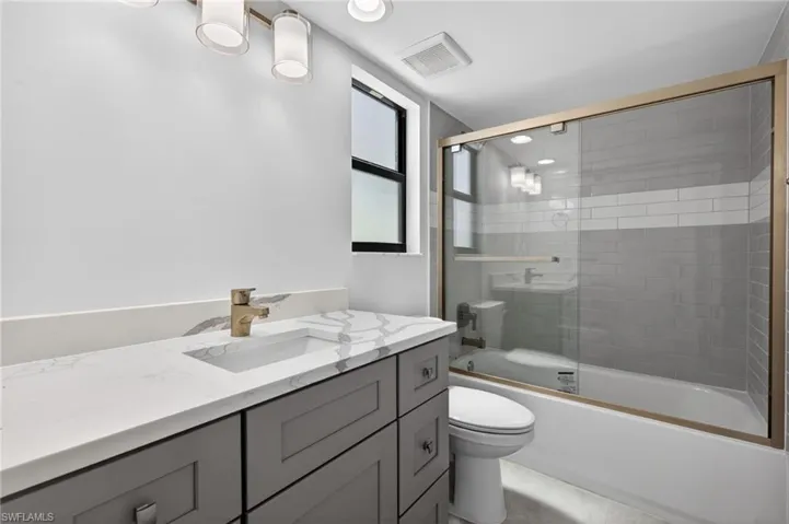 745 Cardium St, Sanibel, Florida 33957