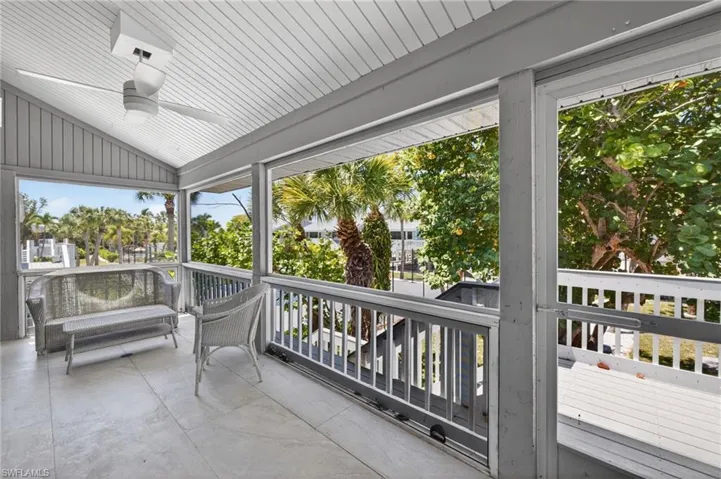 745 Cardium St, Sanibel, Florida 33957