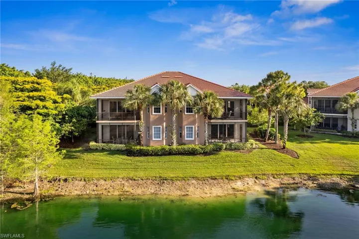 7859  Hawthorne  TER, Naples, FL 34113