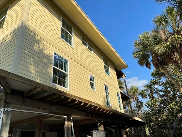 Right Side Wrap Around Deck