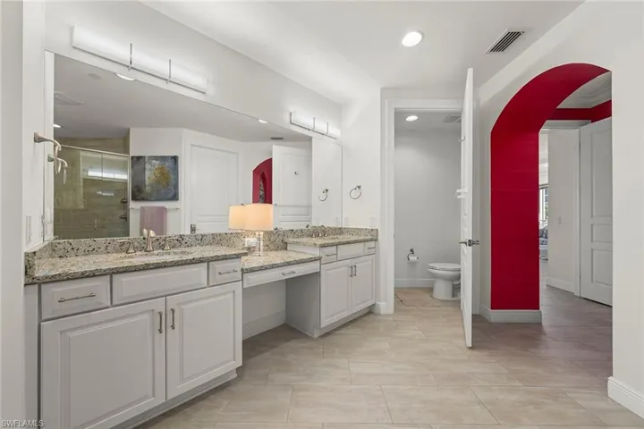 4731 Via Del Corso Ln 202, Bonita Springs, Florida 34134