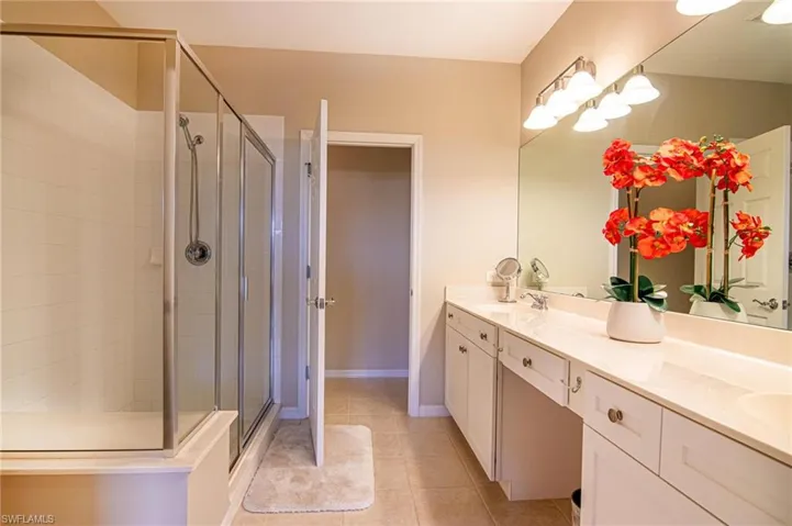 2652 Somerville Loop 1205, Cape Coral, Florida 33991