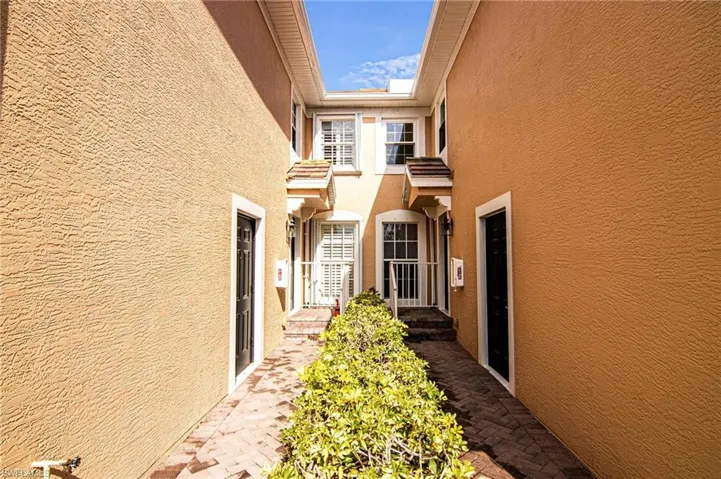2652 Somerville Loop 1205, Cape Coral, Florida 33991