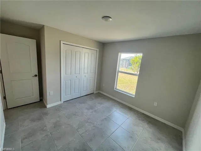 2538 Nw 24th Pl, Cape Coral, Florida 33993