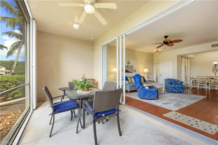 325 Dover Pl 103, Naples, Florida 34104