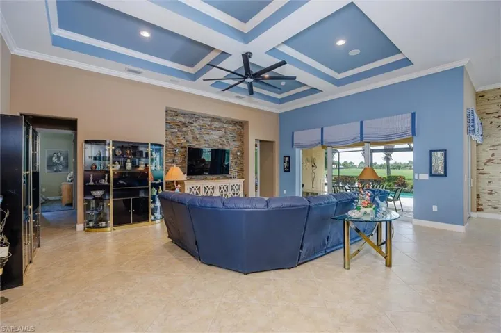 11205 Surrey Pl, Fort Myers, Florida 33913