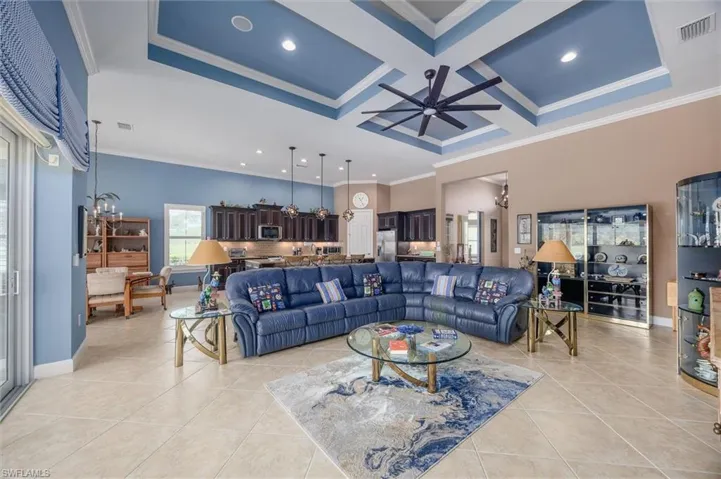 11205 Surrey Pl, Fort Myers, Florida 33913