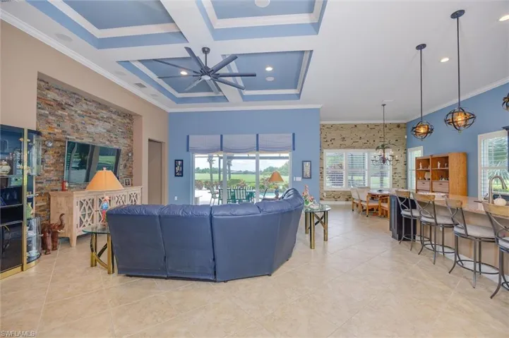 11205 Surrey Pl, Fort Myers, Florida 33913