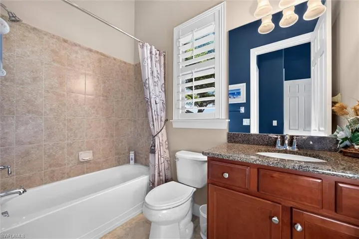 11205 Surrey Pl, Fort Myers, Florida 33913