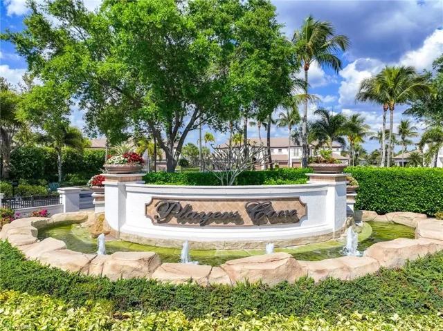 8040 Players Cove Dr 102, Naples, Florida 34113