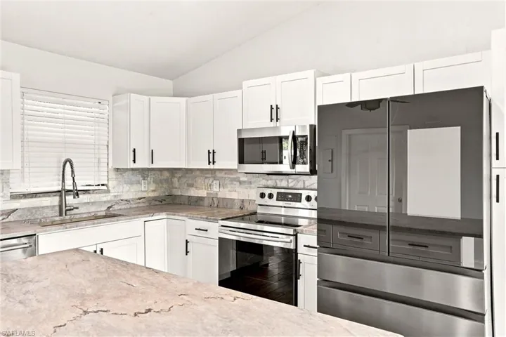 18500 Sarasota Rd, Fort Myers, Florida 33967
