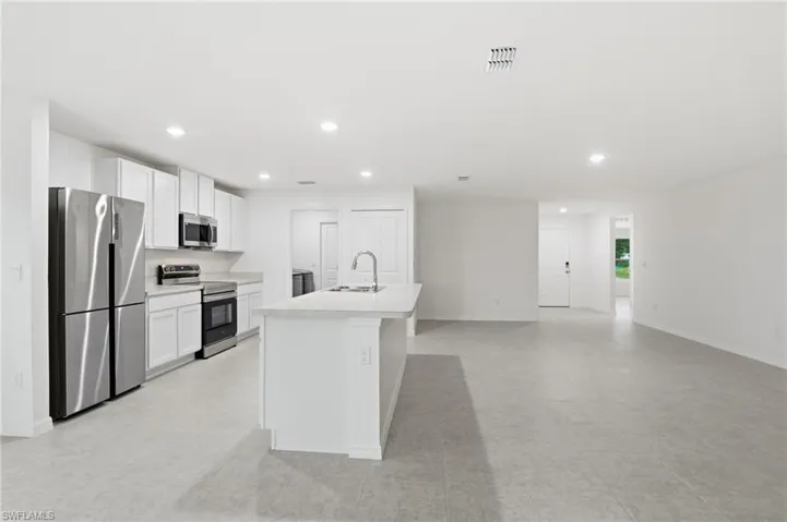3418 20th St Sw, Lehigh Acres, Florida 33976