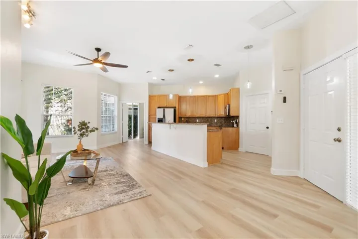 2662 Aft Ave, Naples, Florida 34109