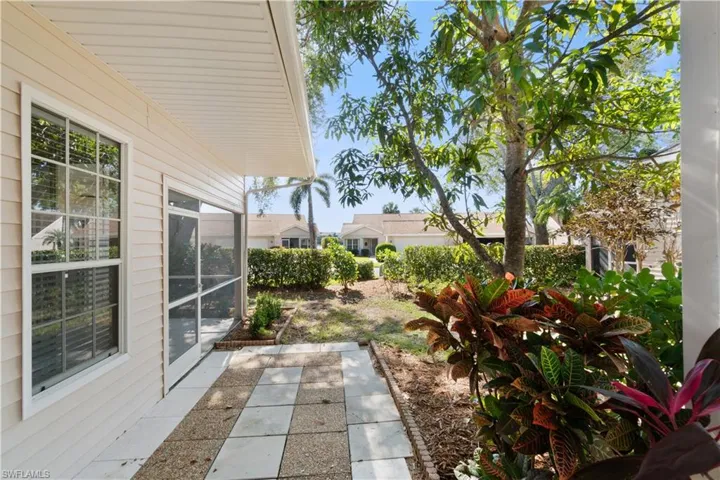 2662 Aft Ave, Naples, Florida 34109