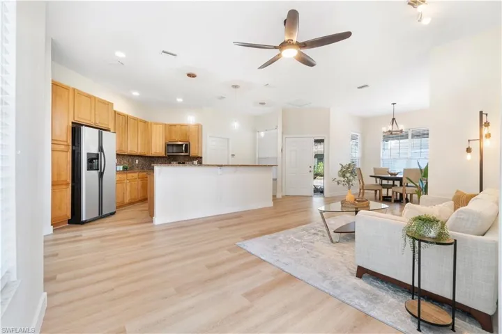 2662 Aft Ave, Naples, Florida 34109
