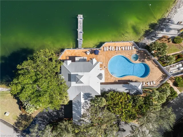 2662 Aft Ave, Naples, Florida 34109